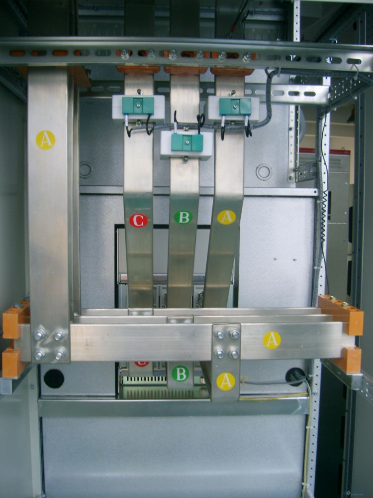 母排配电柜咋整？结构、选型、运维