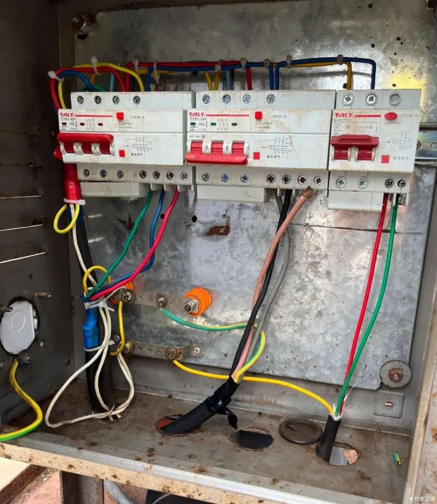 配电柜漏电原因、危害及解决方法全解析