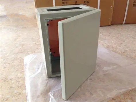 配电柜防水：从设计到运维的全流程防护指南