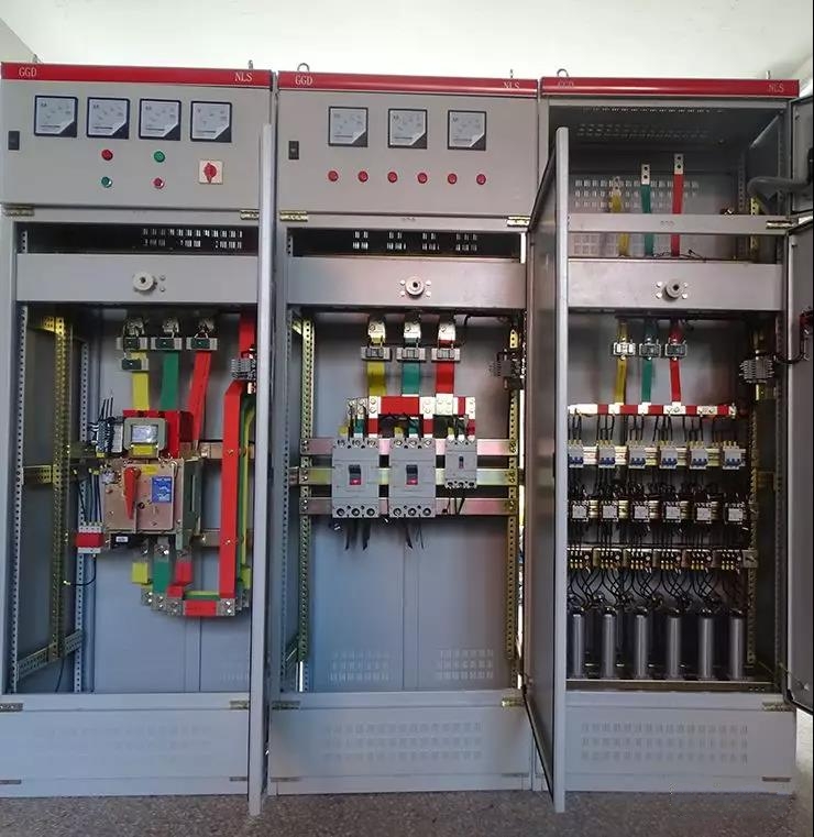 配电柜构造全解析：从基础原理到实际应用的关键要点