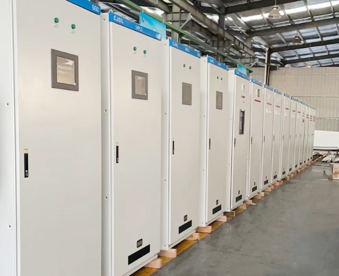 配电柜防护罩：电力安全的 “守护神”，也是设备长寿的 “好帮手”