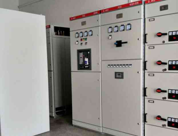 咱们来聊聊配电柜怎么选：工程人必看的避坑指南